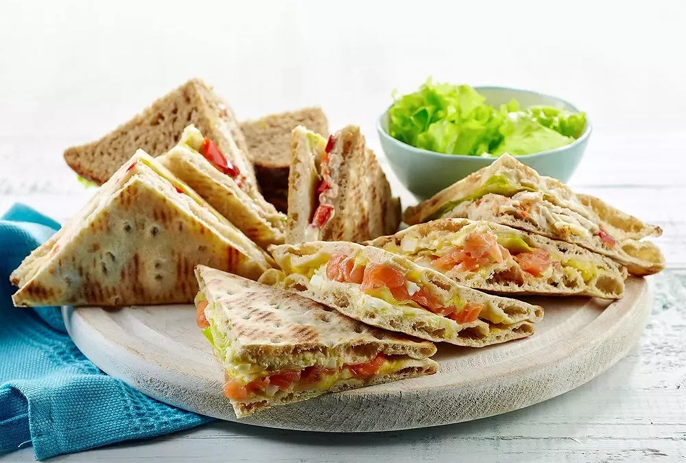 Pain Nordique au Saumon Fumé Gravlax ( 50 pièces/pain)